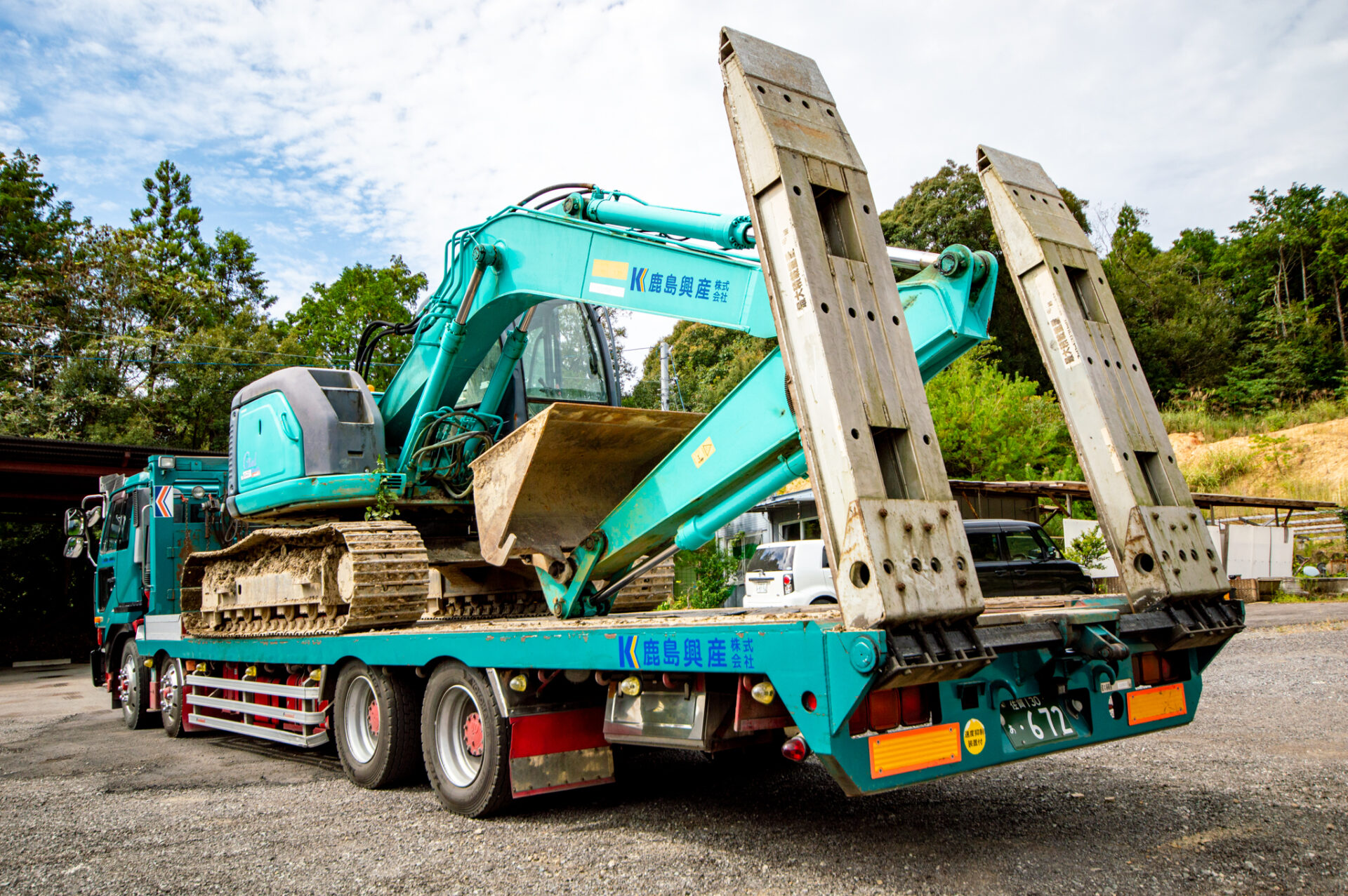 運送事業 | 事業案内 | 鹿島興産株式会社